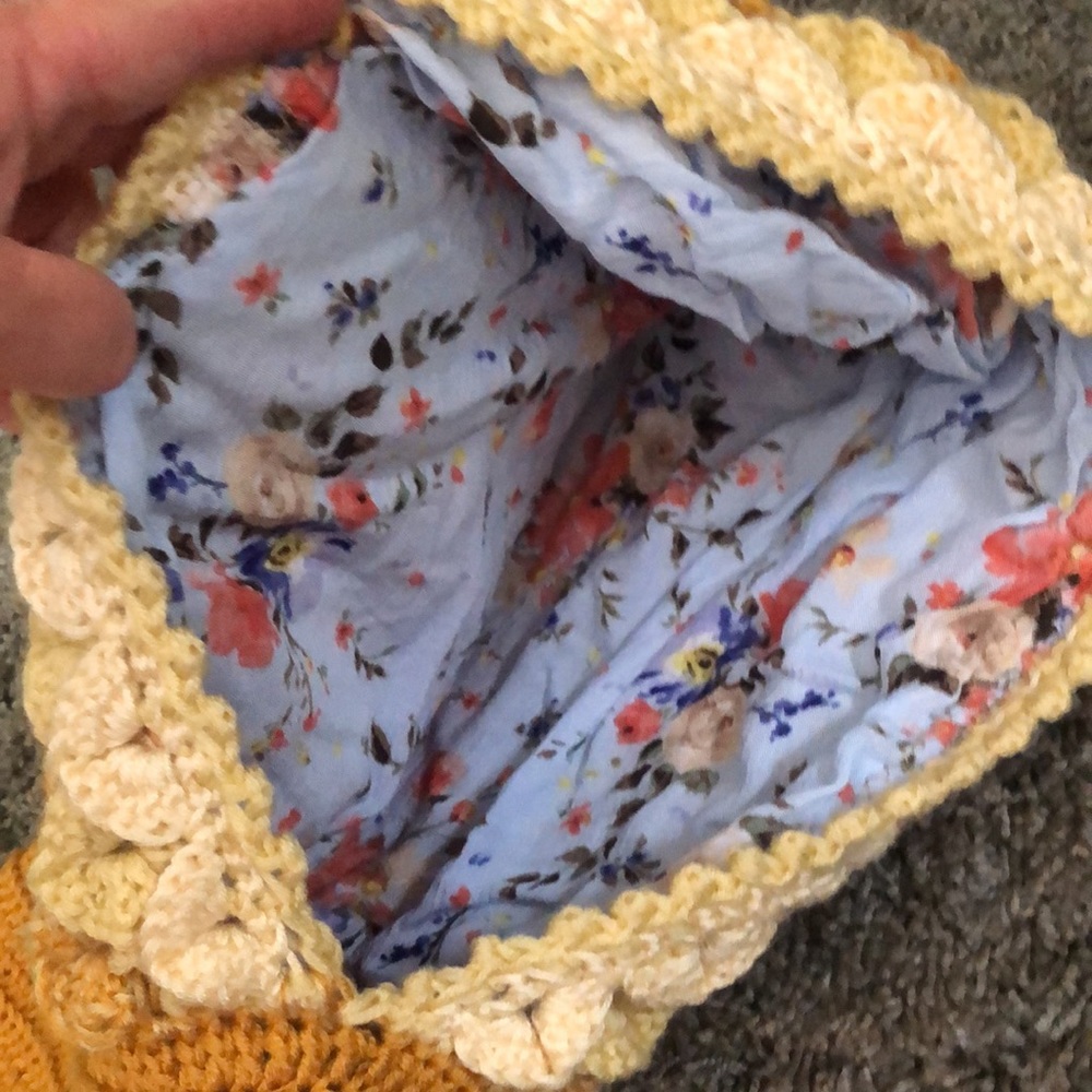 Hand crocheted neck warmer with hood - Picture 3 of 4